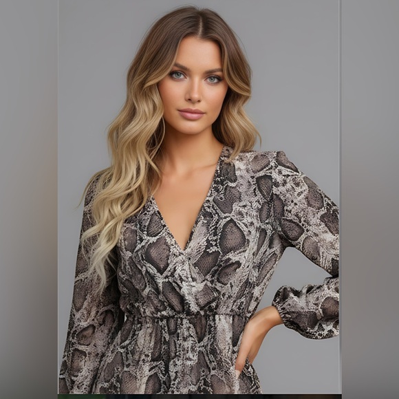 Snakeskin Print Split Thigh Ruffle Hem Dress 50% 0FF - Picture 2 of 5